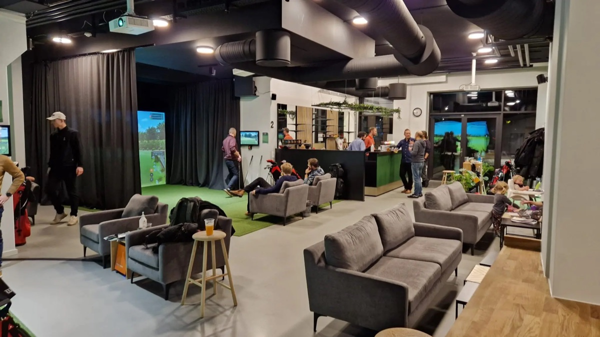 Urban Golf – YARDS